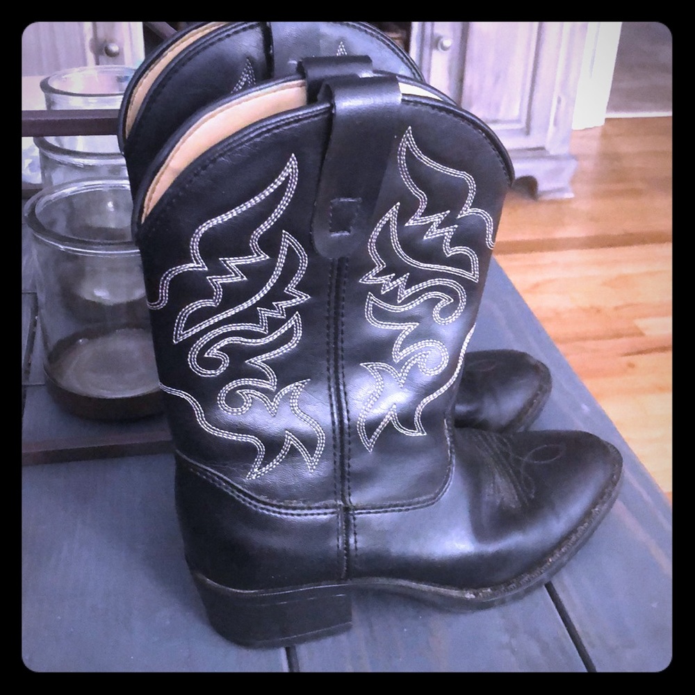 GIRLS STAMPEDE BLACK COWBOY BOOTS SIZE 4 EUC